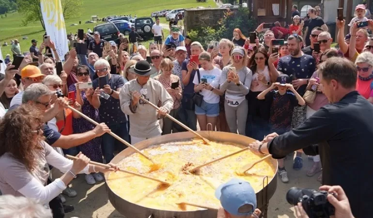 Agroturystyka U Gazdy zaprasza na wiosenne smażenie Wajeśnicy